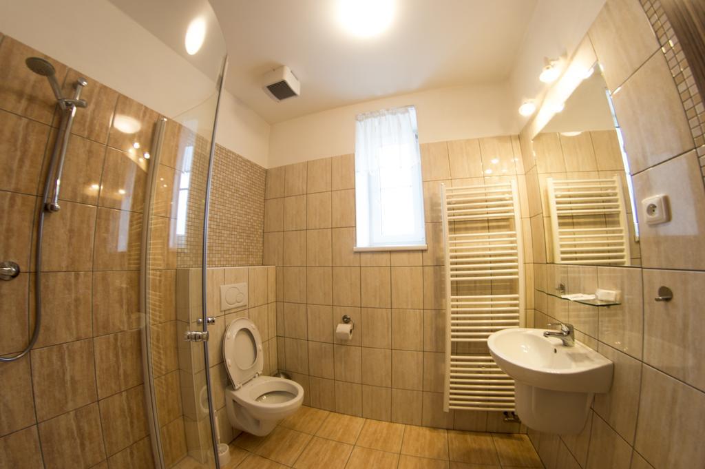 Wellness Hotel Hukvaldy Polopenze A Wellness V Cene Příbor Exterior foto